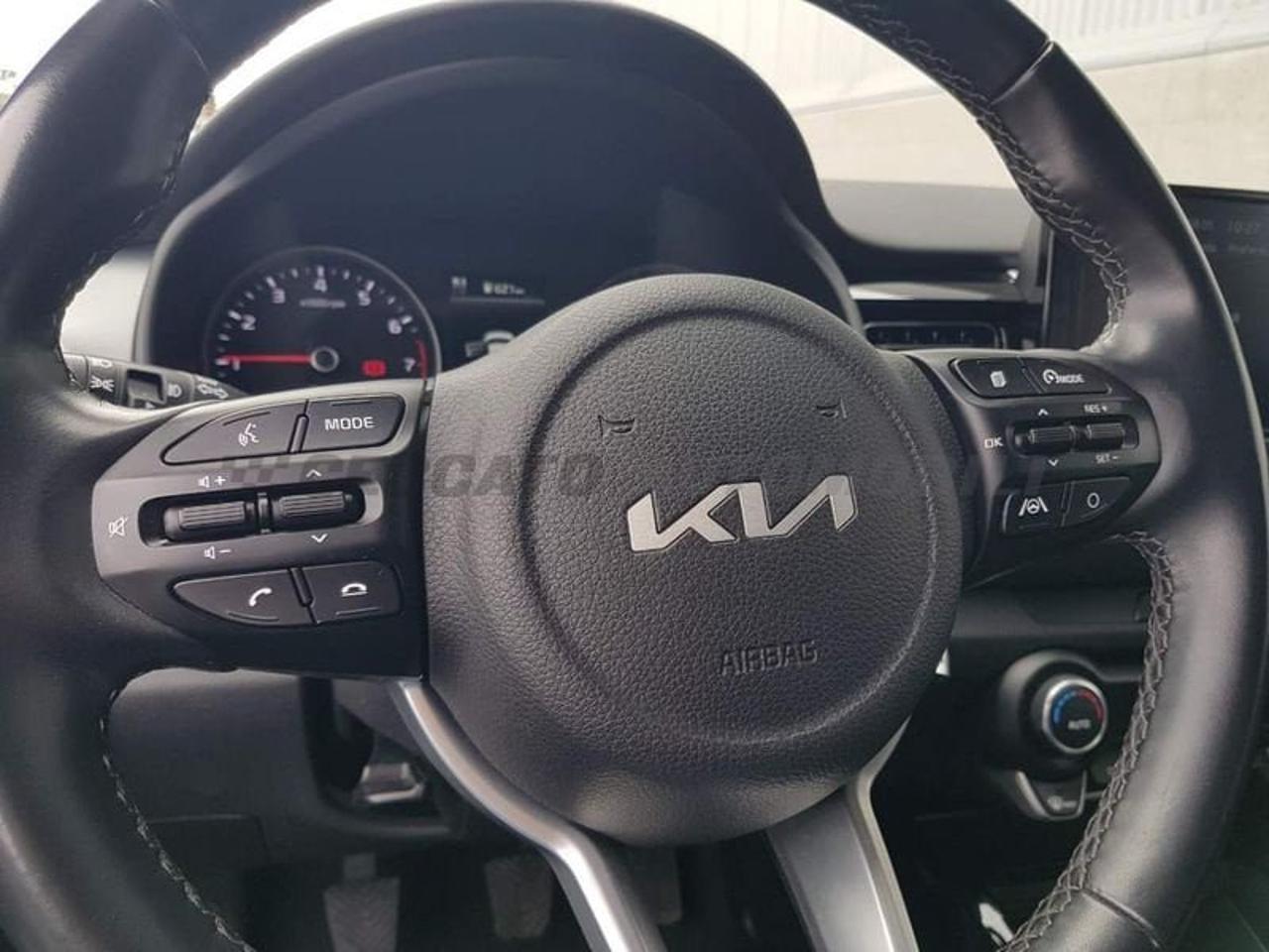 Kia Kia Stonic usata 14