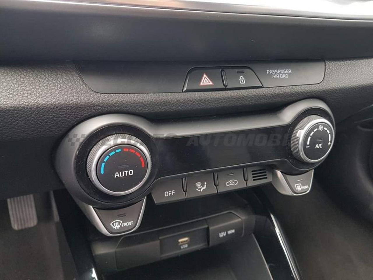 Kia Kia Stonic usata 23