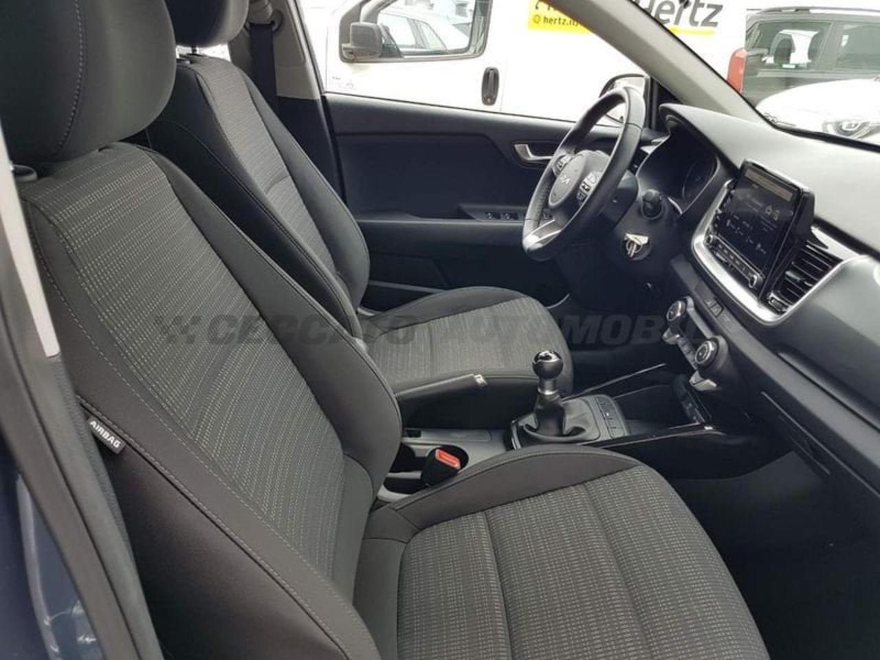Kia Kia Stonic usata 17