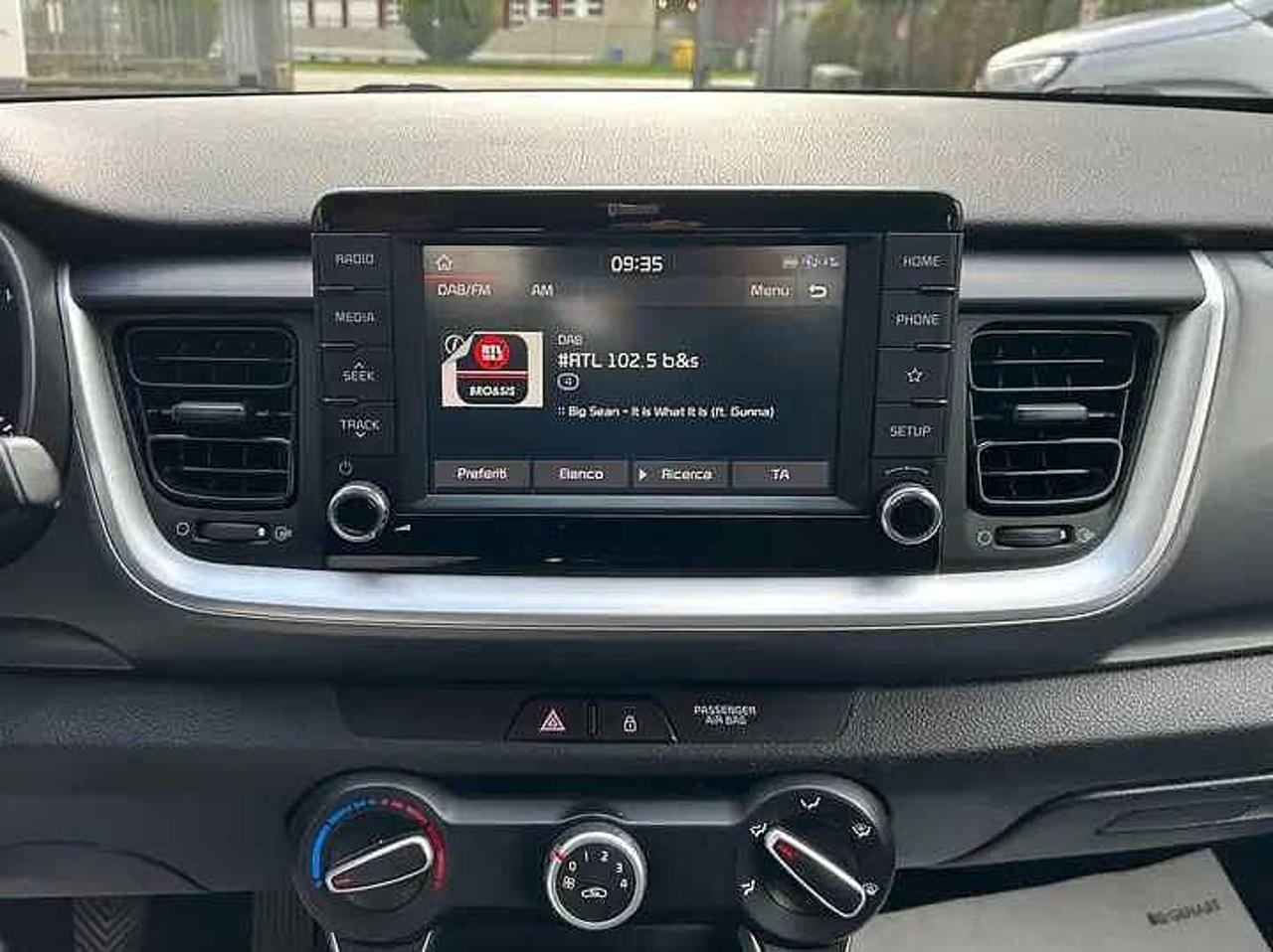 Kia Kia Stonic usata, con 6000
