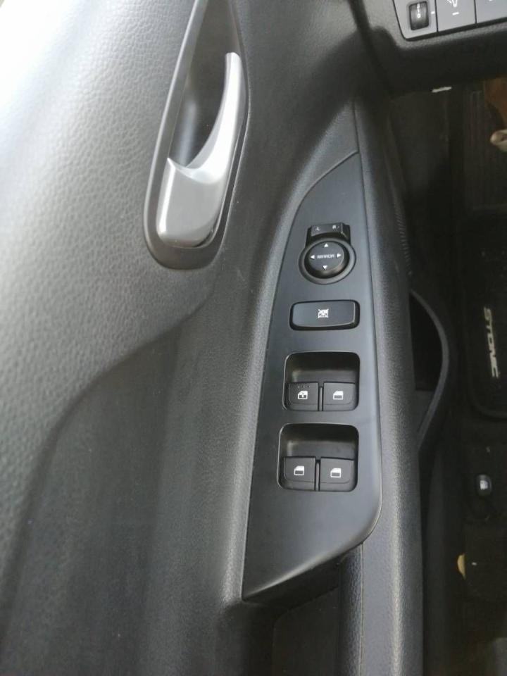 Kia Kia Stonic usata 7