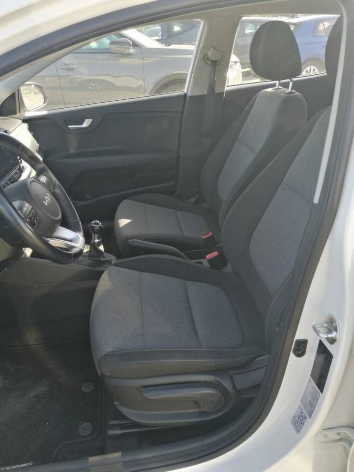 Kia Kia Stonic usata 15