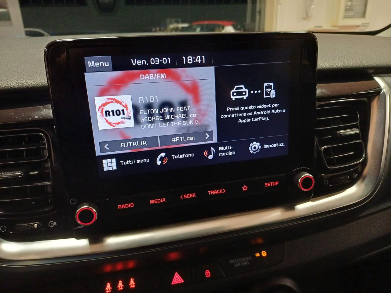 Kia Kia Stonic usata 7