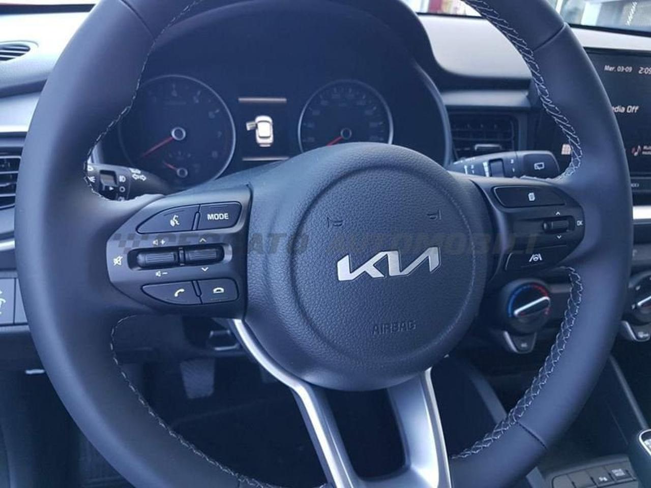 Kia Kia Stonic usata 14