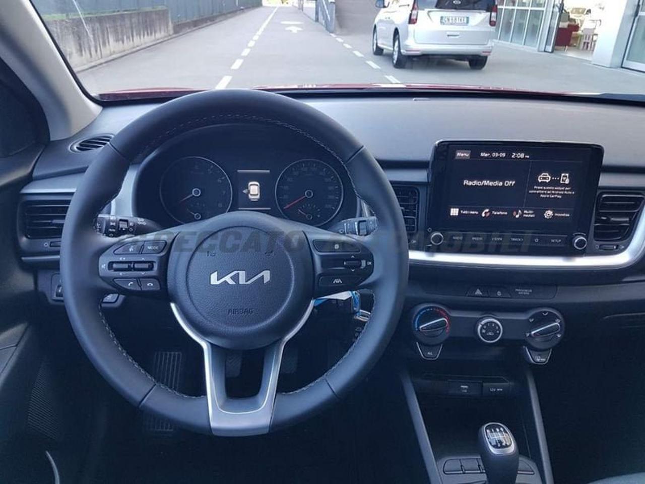 Kia Kia Stonic usata 22