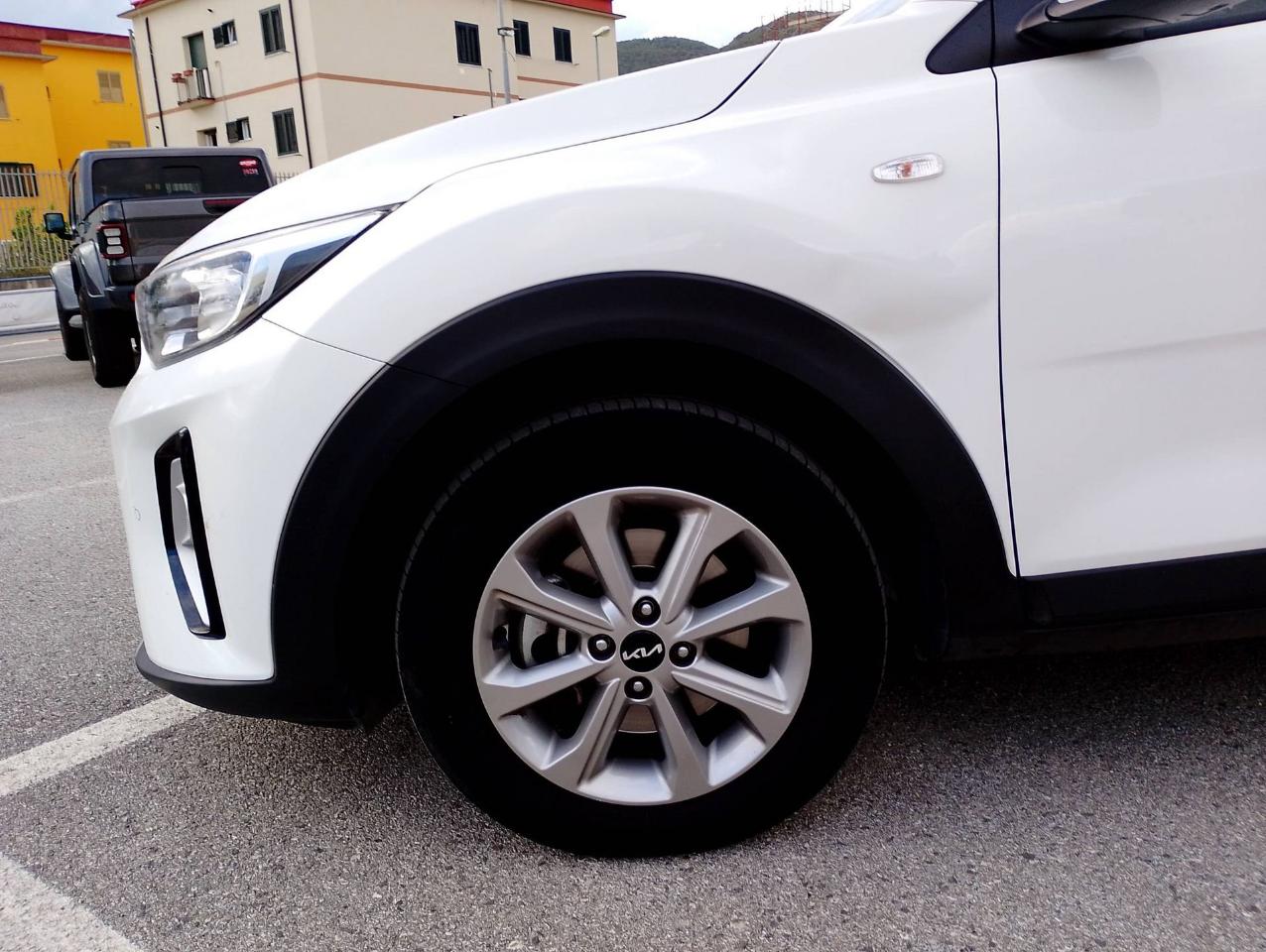 Kia Kia Stonic usata 10