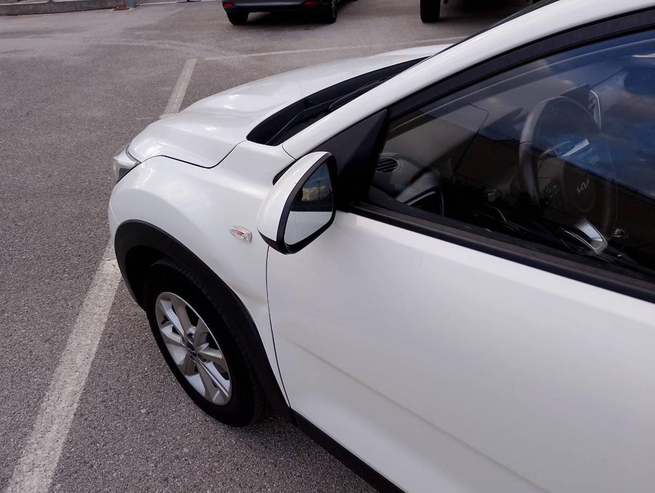 Kia Kia Stonic usata 16