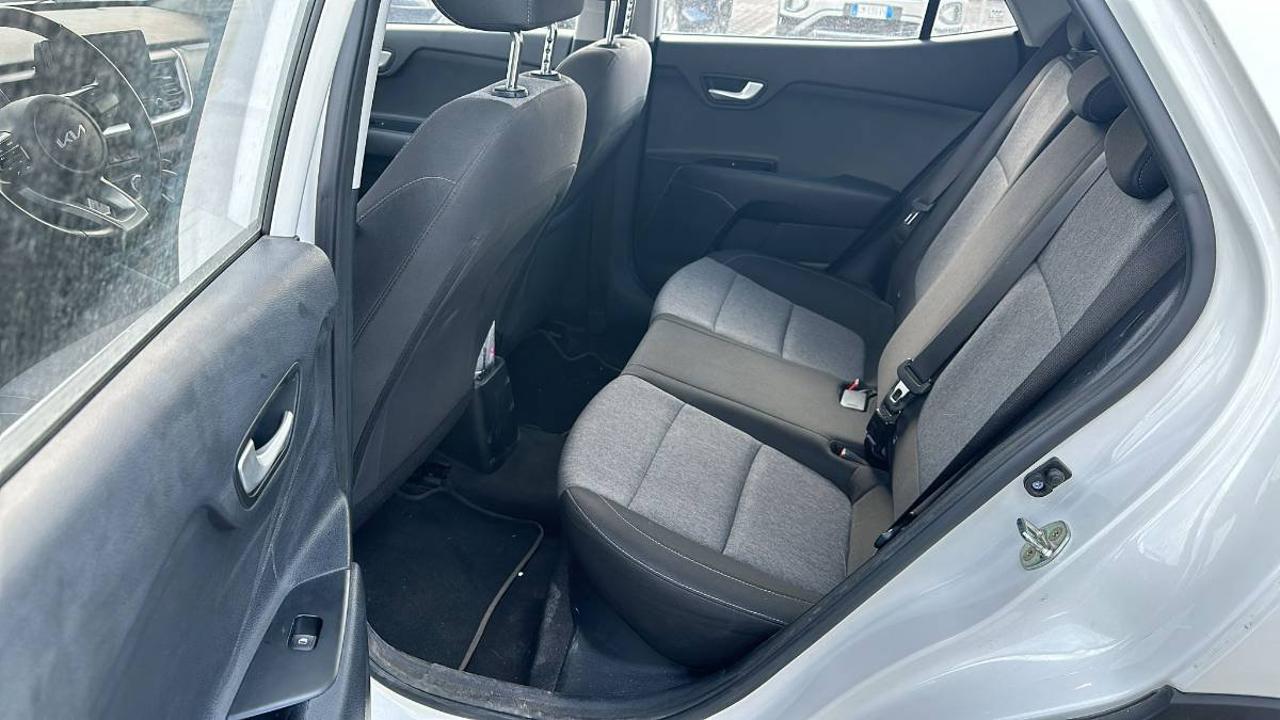 Kia Kia Stonic usata 14