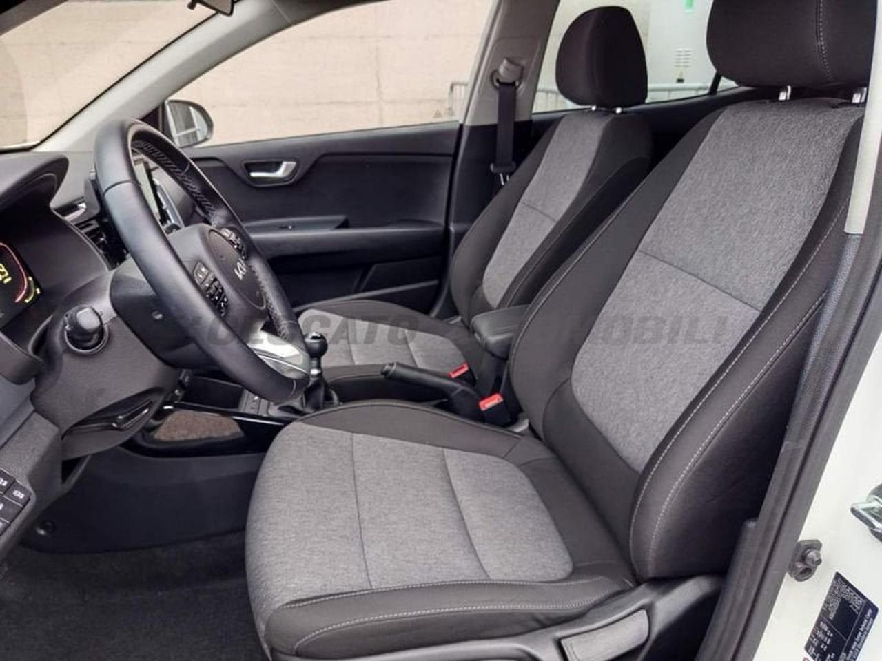 Kia Kia Stonic usata 4