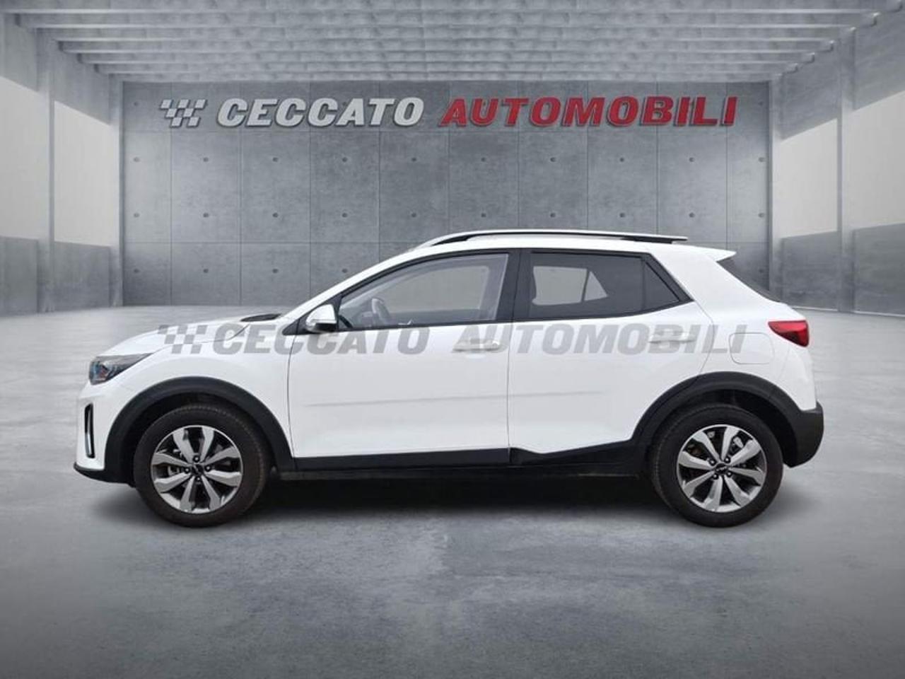 Kia Kia Stonic usata 11