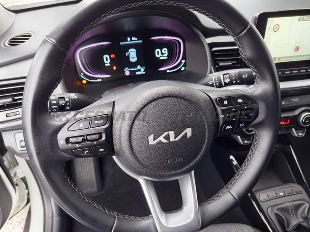 Kia Kia Stonic usata 15