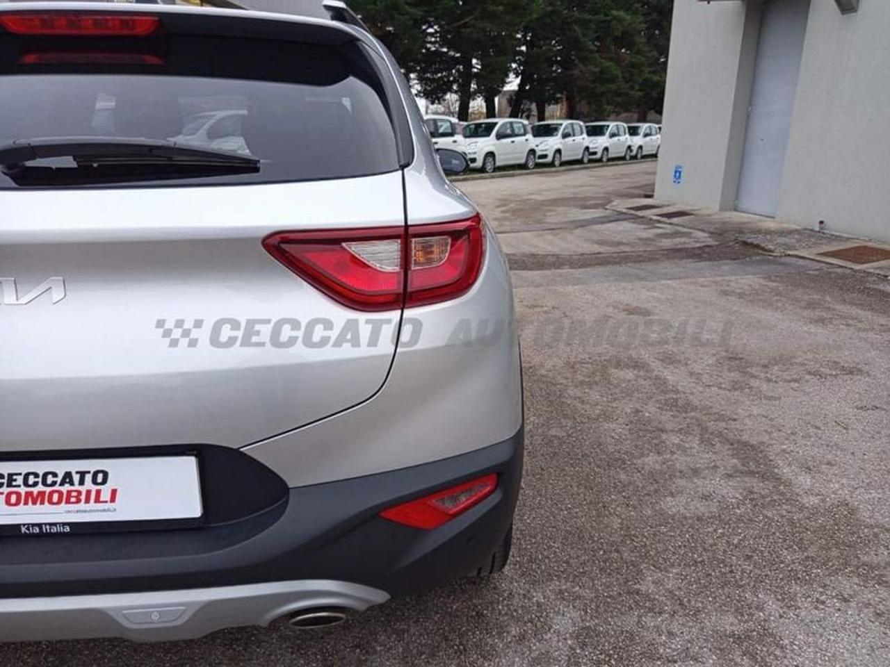 Kia Kia Stonic usata 10