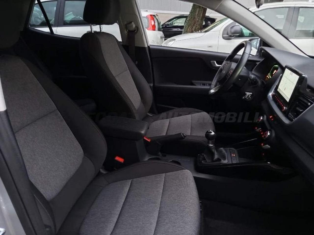 Kia Kia Stonic usata 17