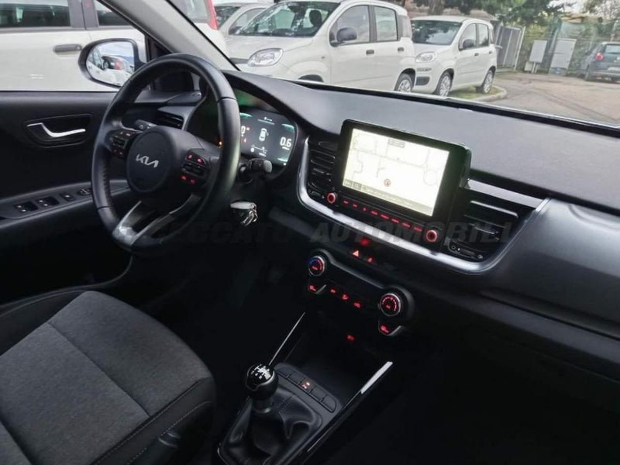 Kia Kia Stonic usata 22
