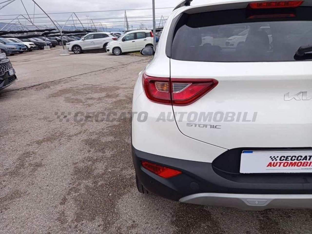 Kia Kia Stonic usata 10