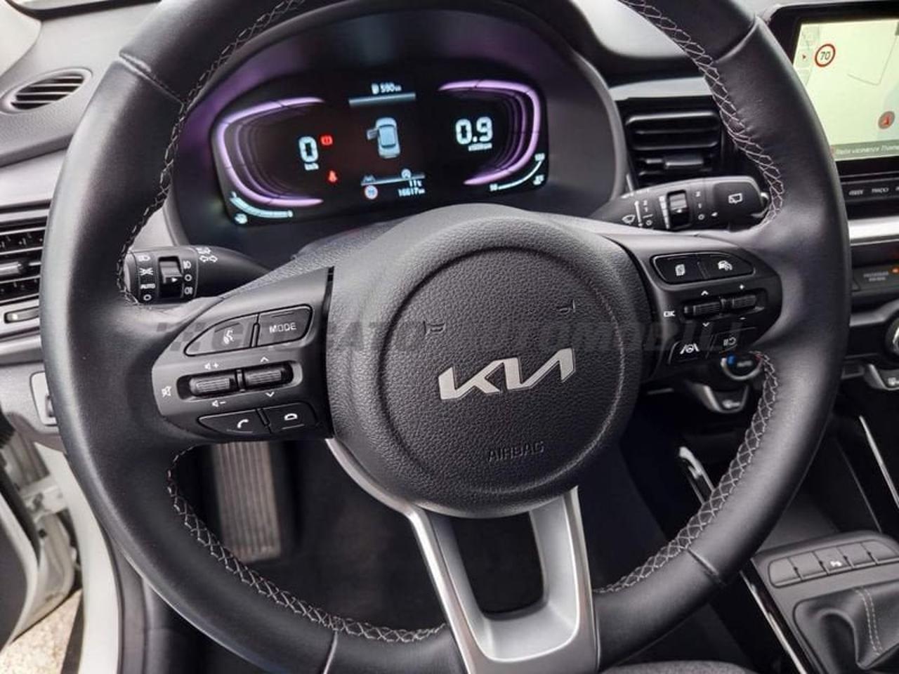 Kia Kia Stonic usata 15