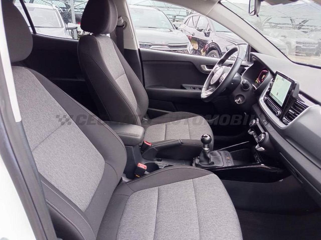 Kia Kia Stonic usata 17