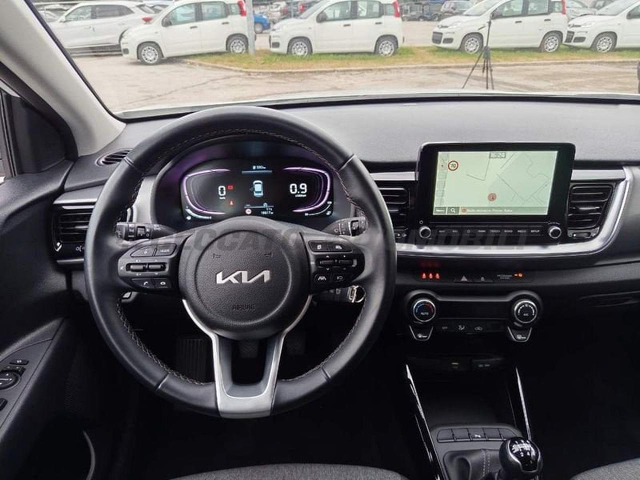 Kia Kia Stonic usata 23