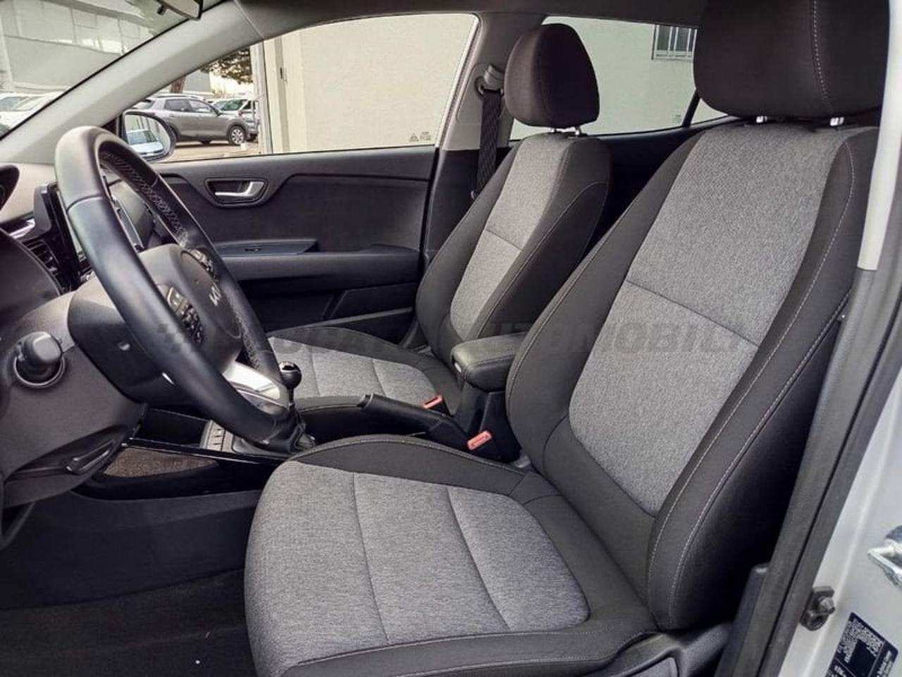 Kia Kia Stonic usata 4