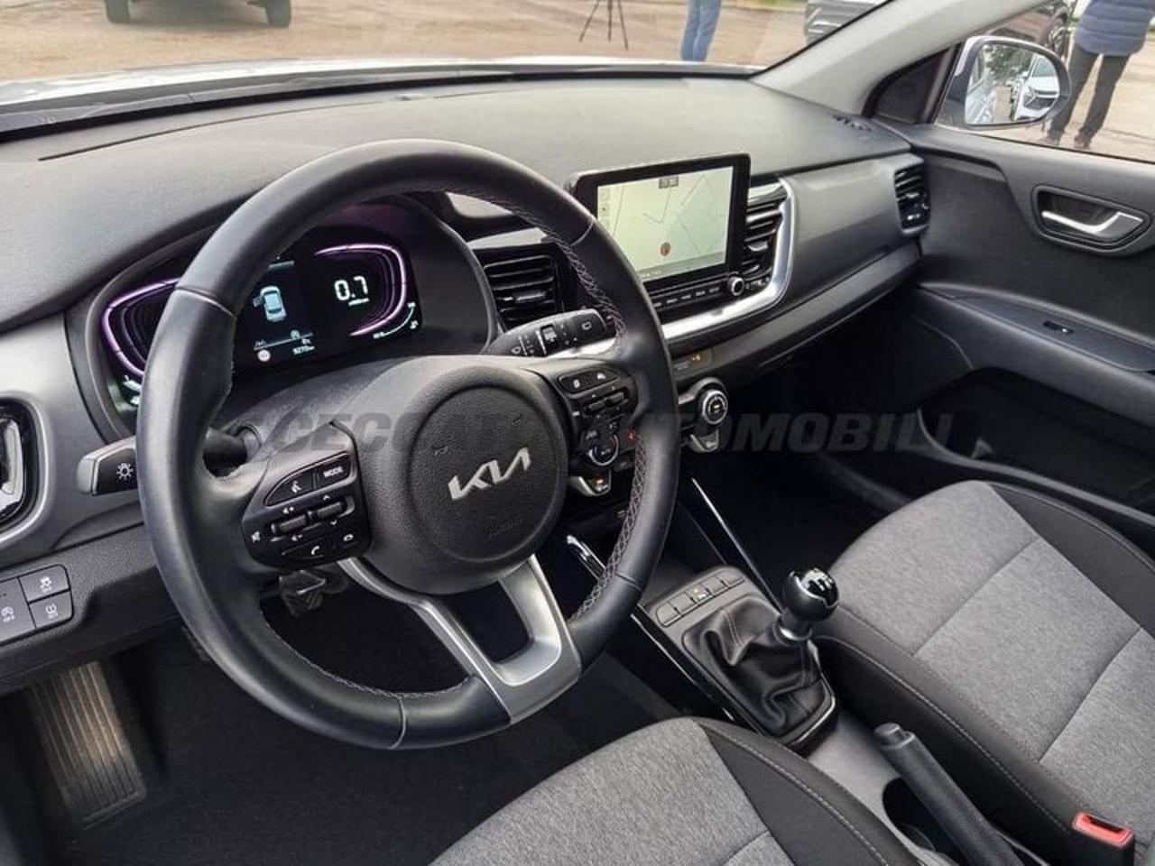 Kia Kia Stonic usata 12