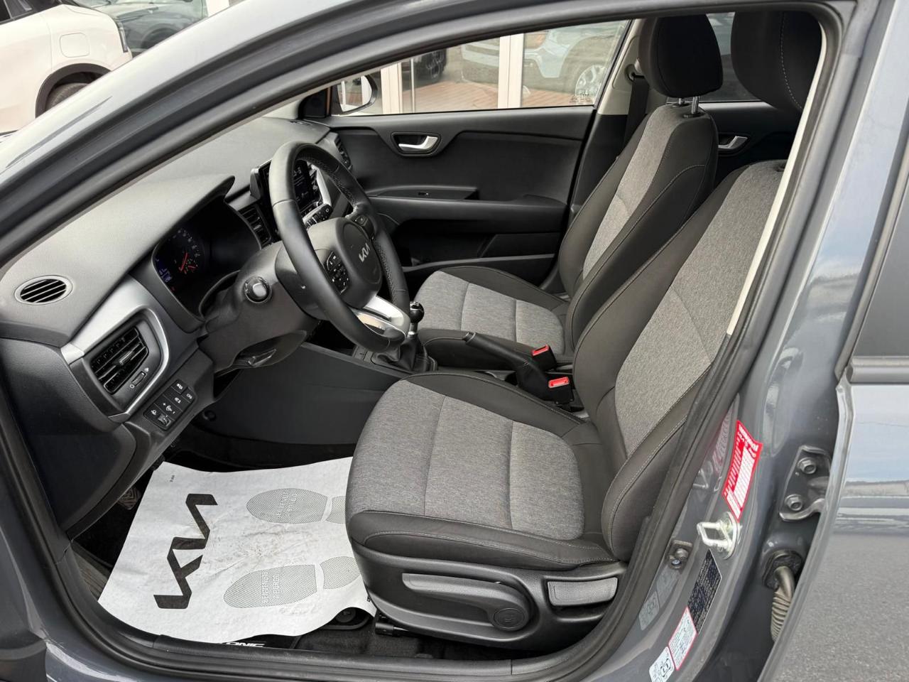 Kia Kia Stonic usata 4