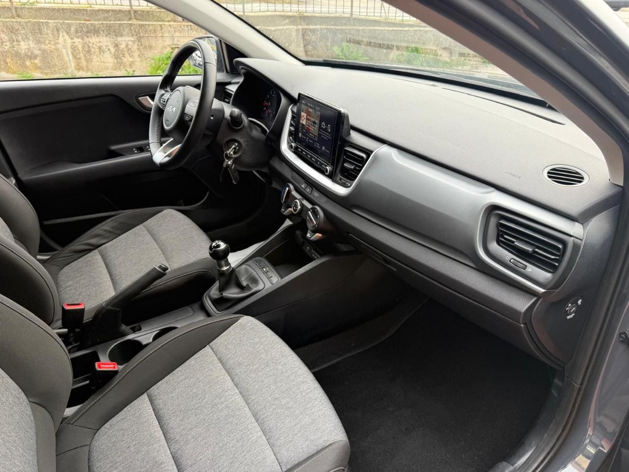 Kia Kia Stonic usata 6