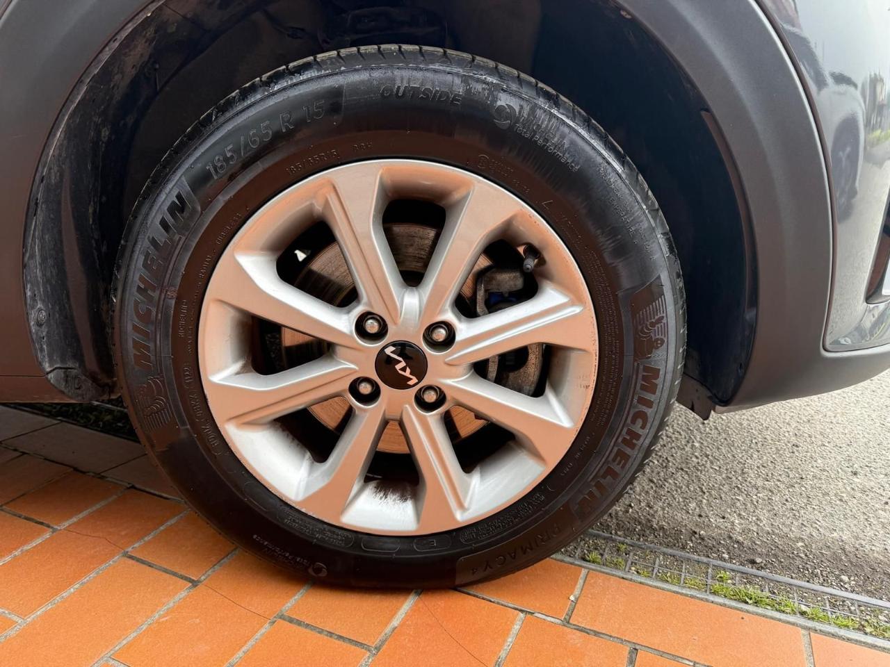 Kia Kia Stonic usata 8