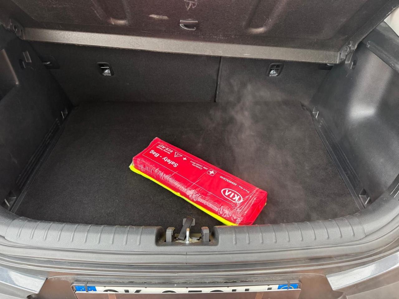 Kia Kia Stonic usata 9