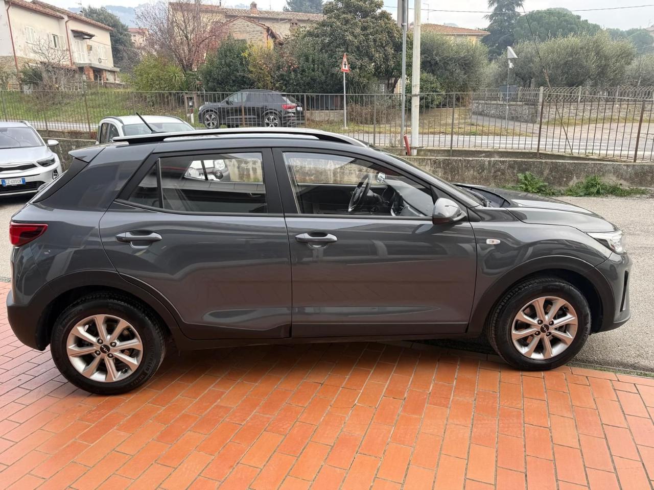 Kia Kia Stonic usata 14