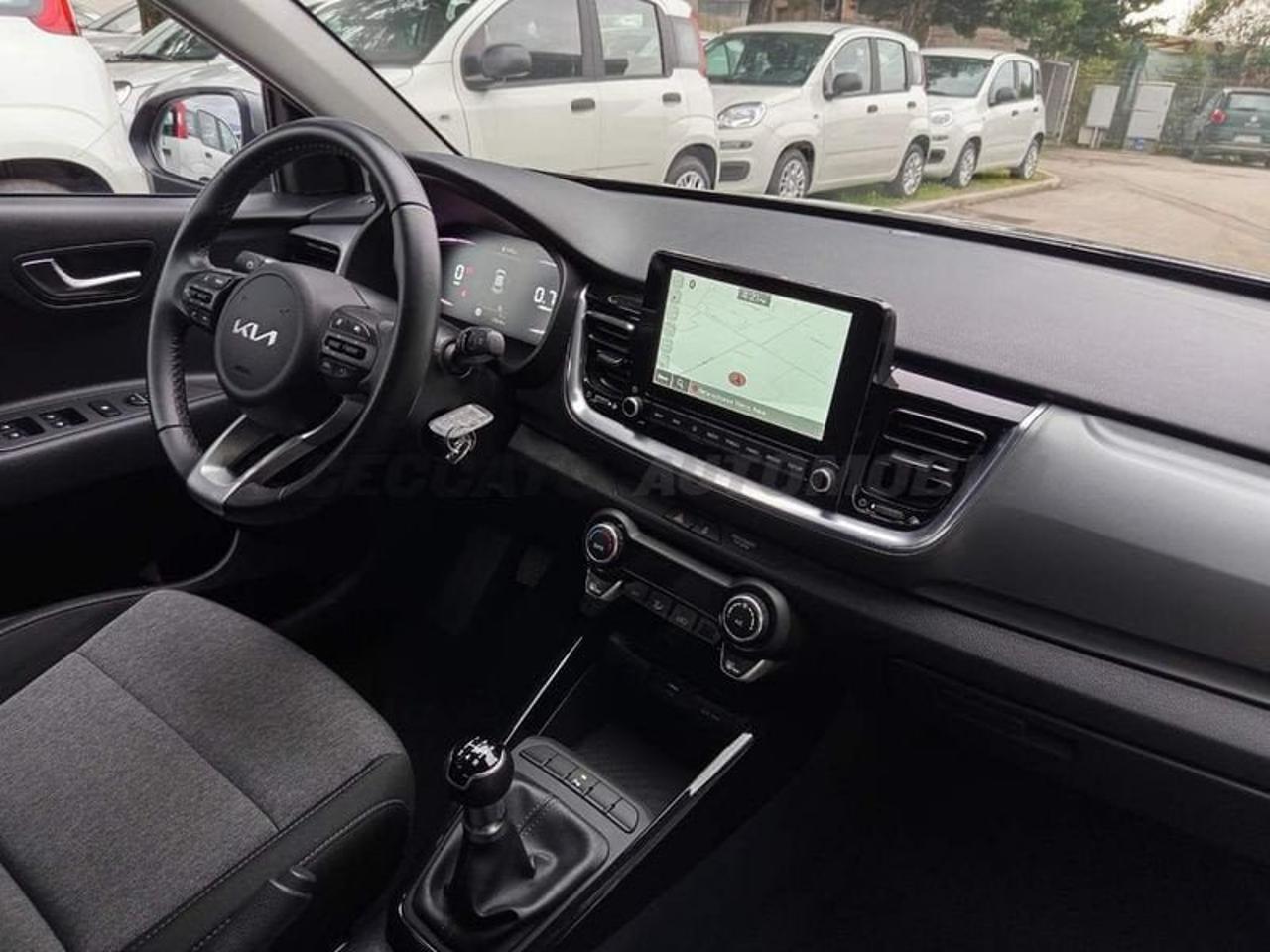 Kia Kia Stonic usata 22