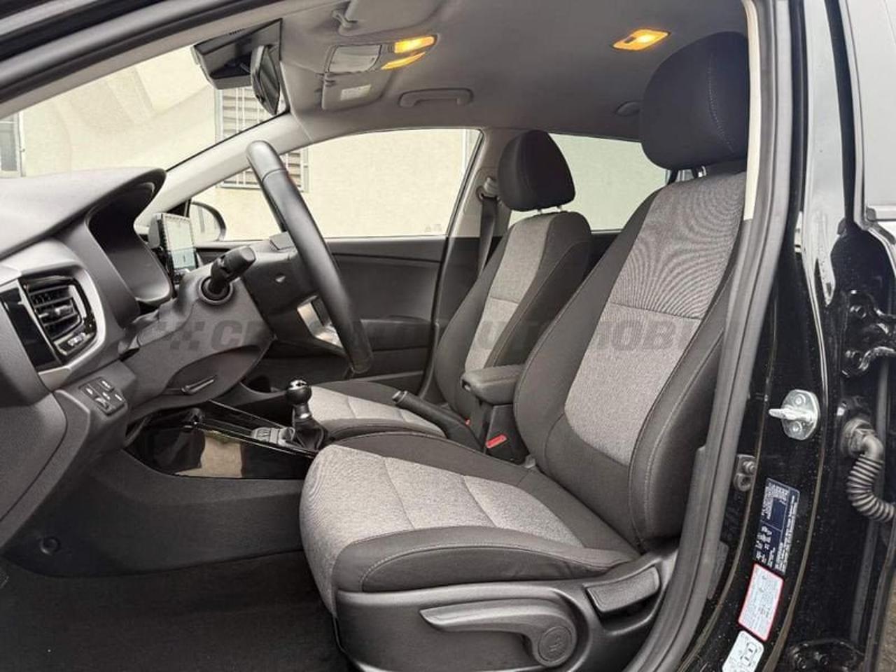 Kia Kia Stonic usata 4