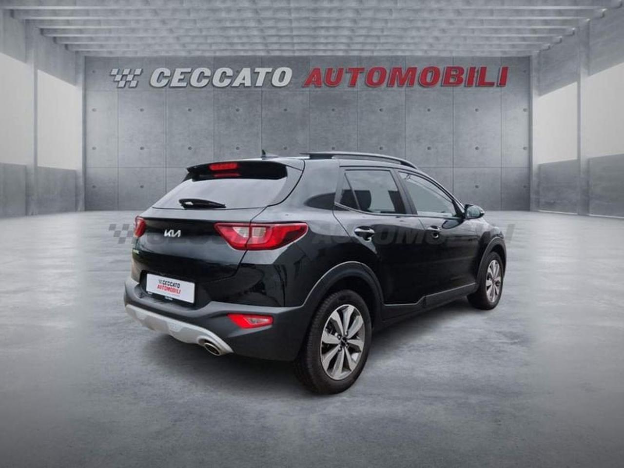 Kia Kia Stonic usata 8