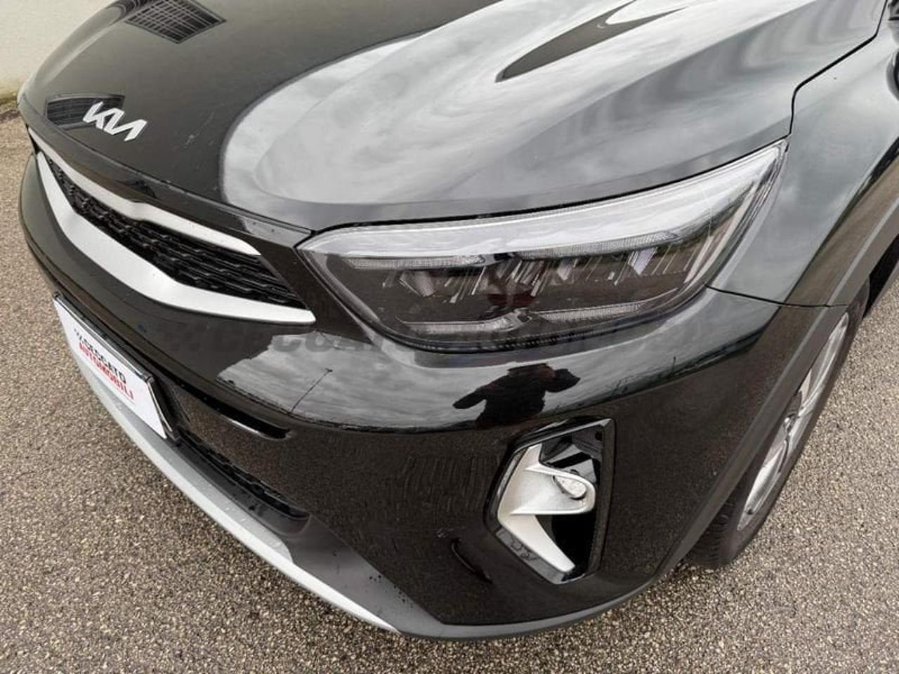 Kia Kia Stonic usata 9