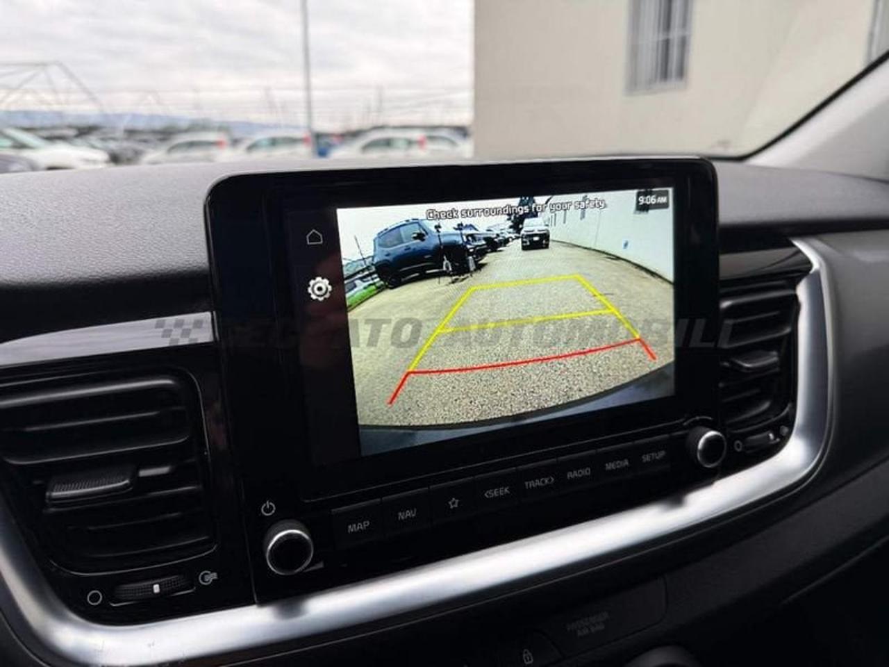 Kia Kia Stonic usata 26