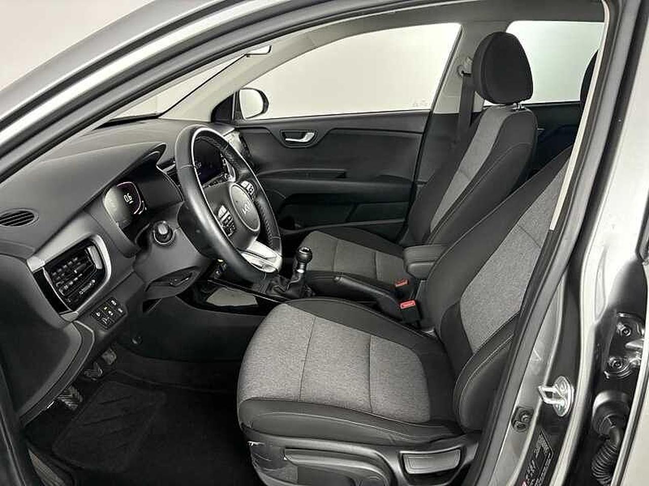 Kia Kia Stonic usata 21