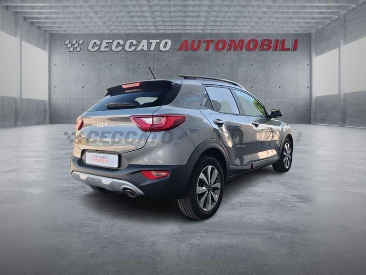 Kia Kia Stonic usata 8