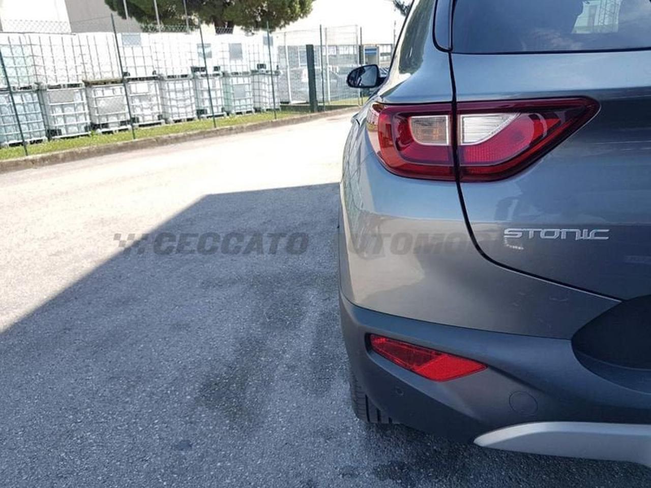 Kia Kia Stonic usata 10