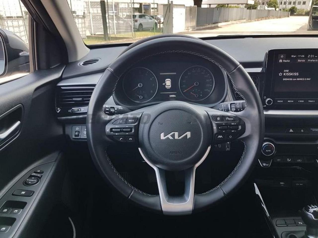 Kia Kia Stonic usata 13