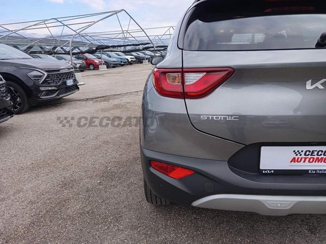 Kia Kia Stonic usata 10