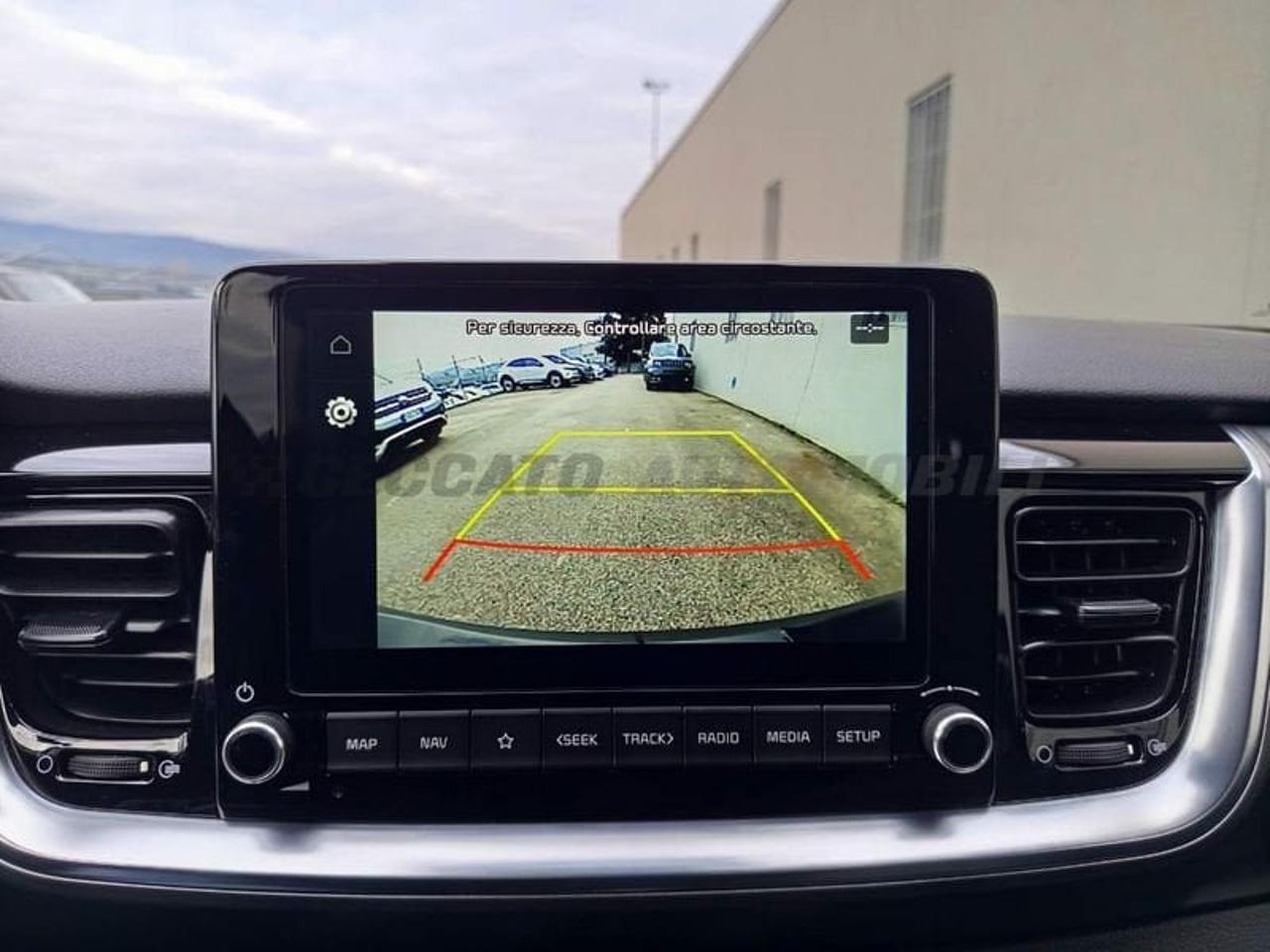 Kia Kia Stonic usata 24