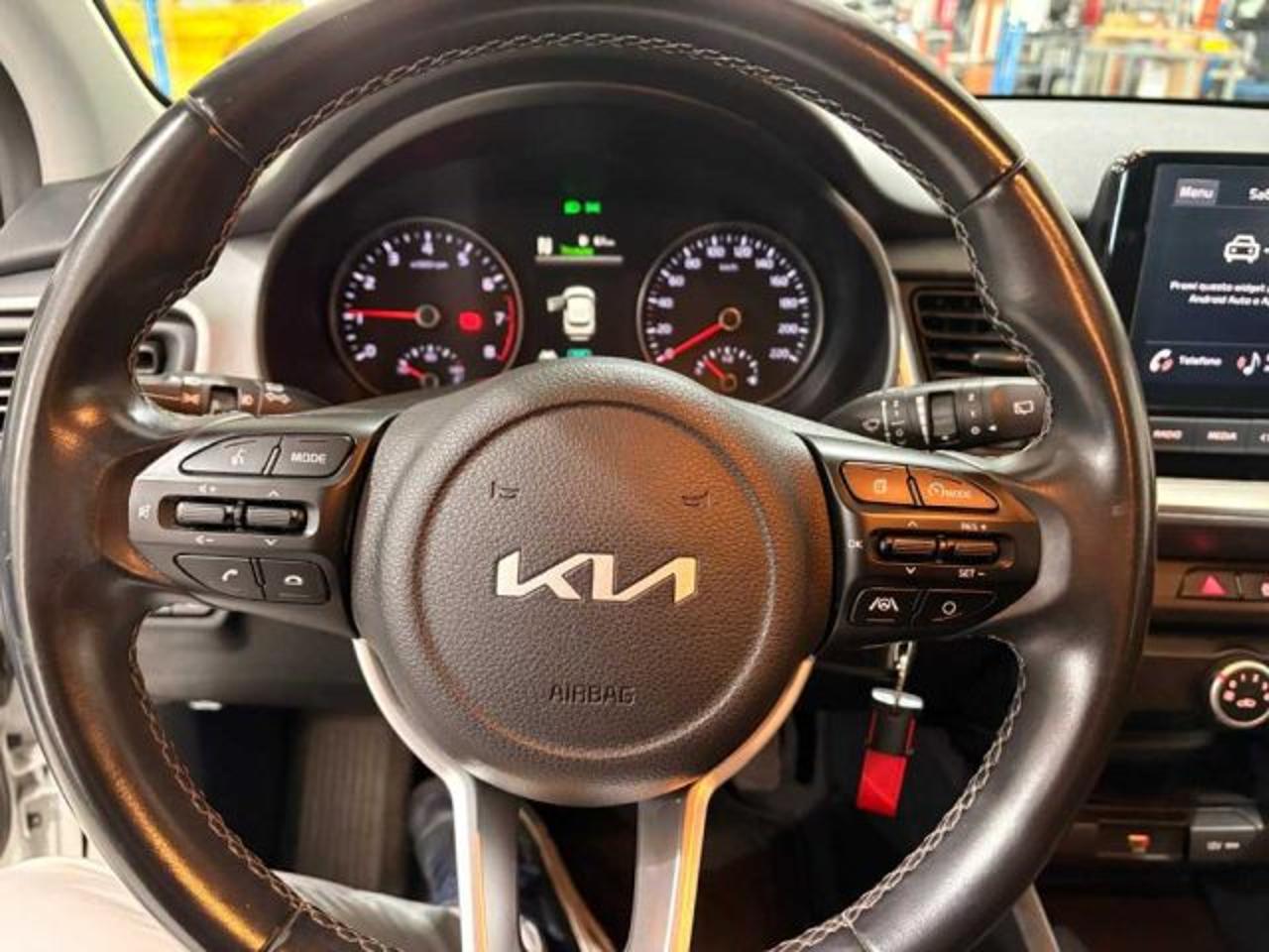 Kia Kia Stonic usata 8