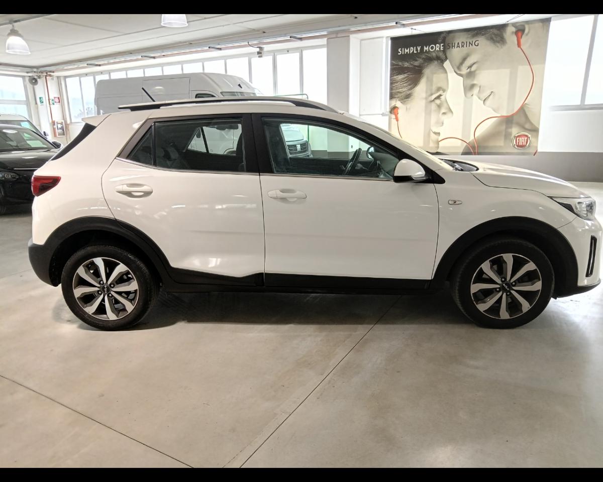 Kia Kia Stonic usata 9
