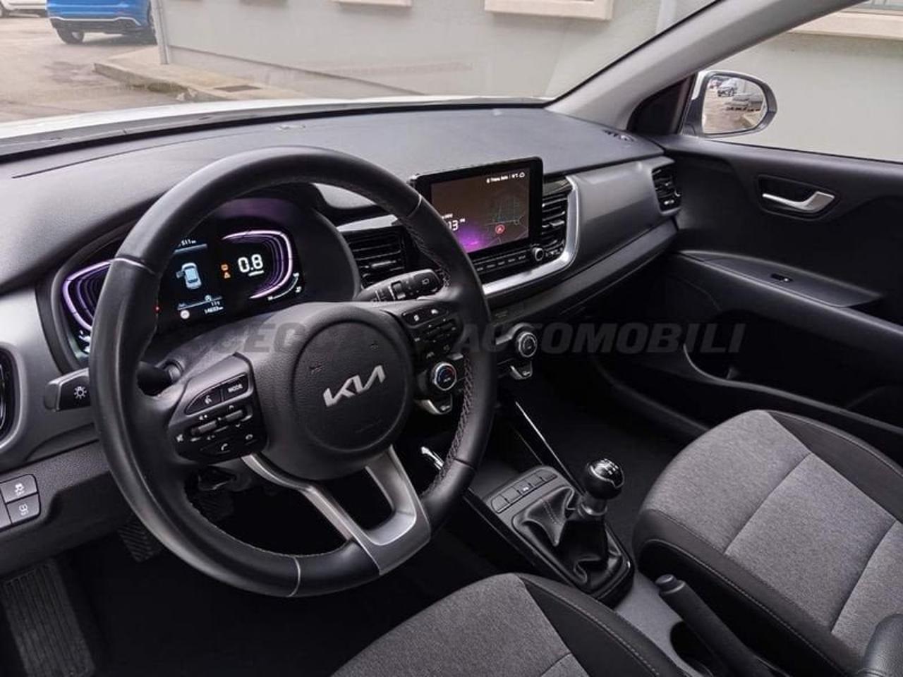 Kia Kia Stonic usata 12