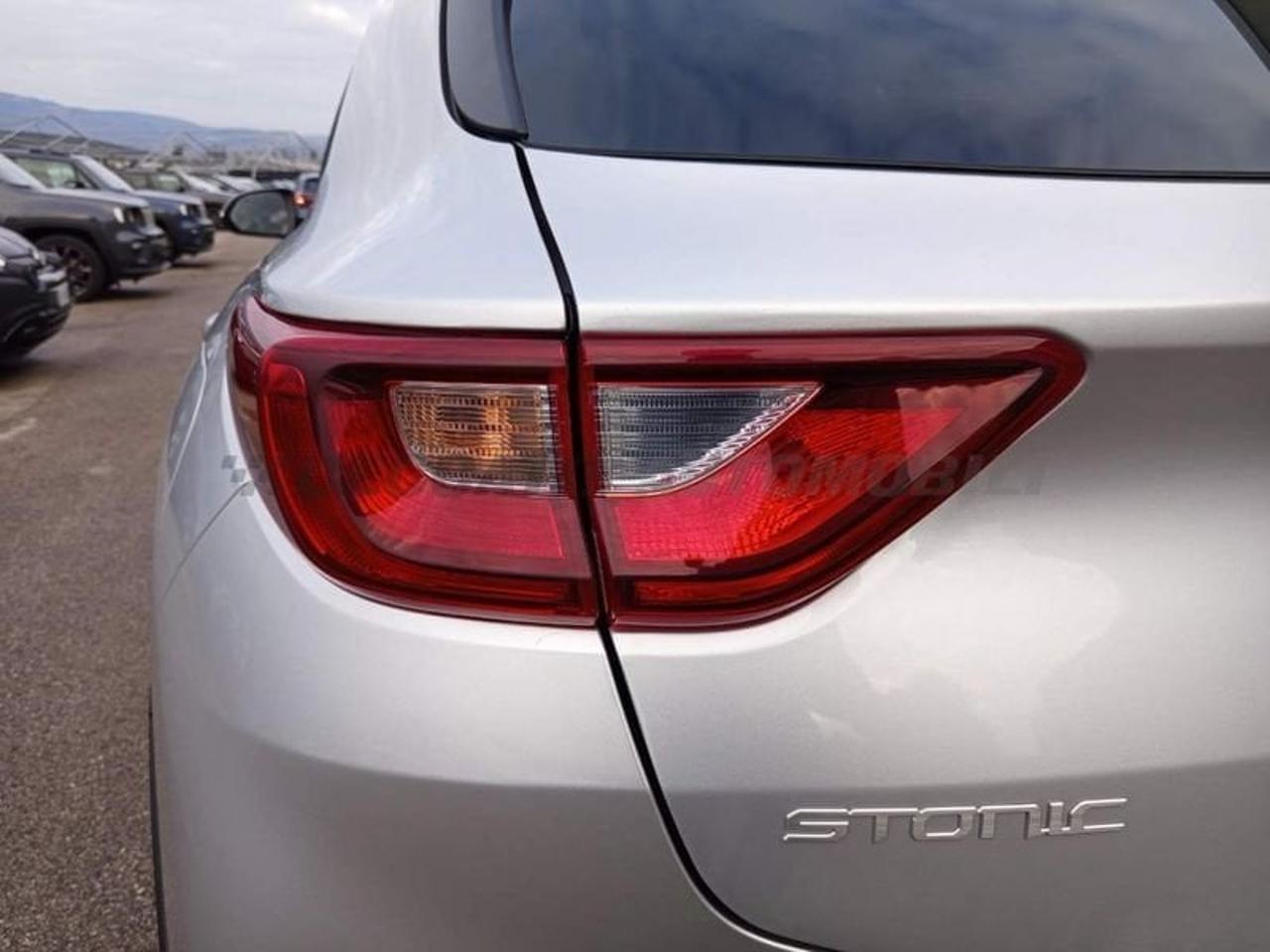 Kia Kia Stonic usata 10
