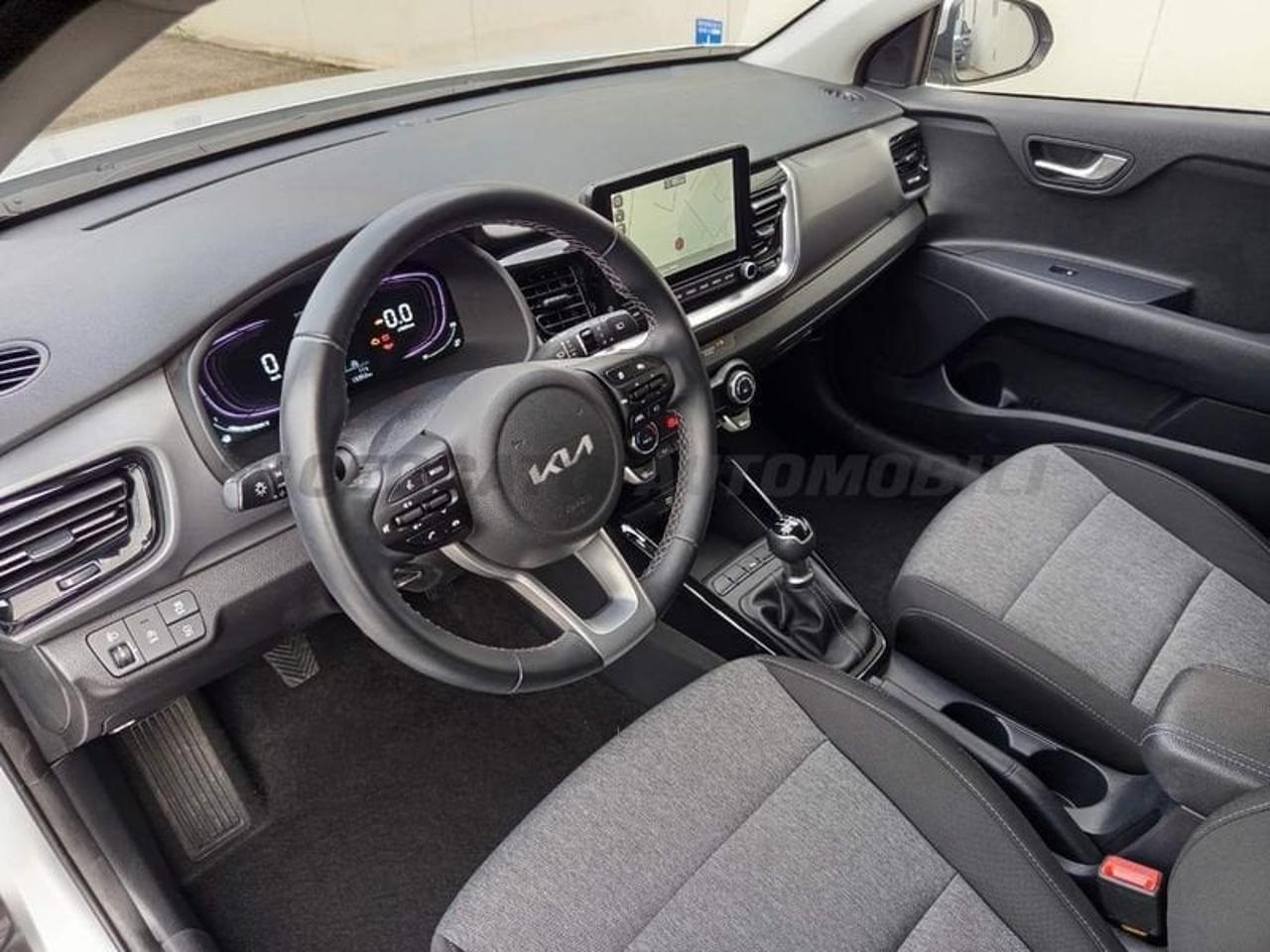 Kia Kia Stonic usata 12