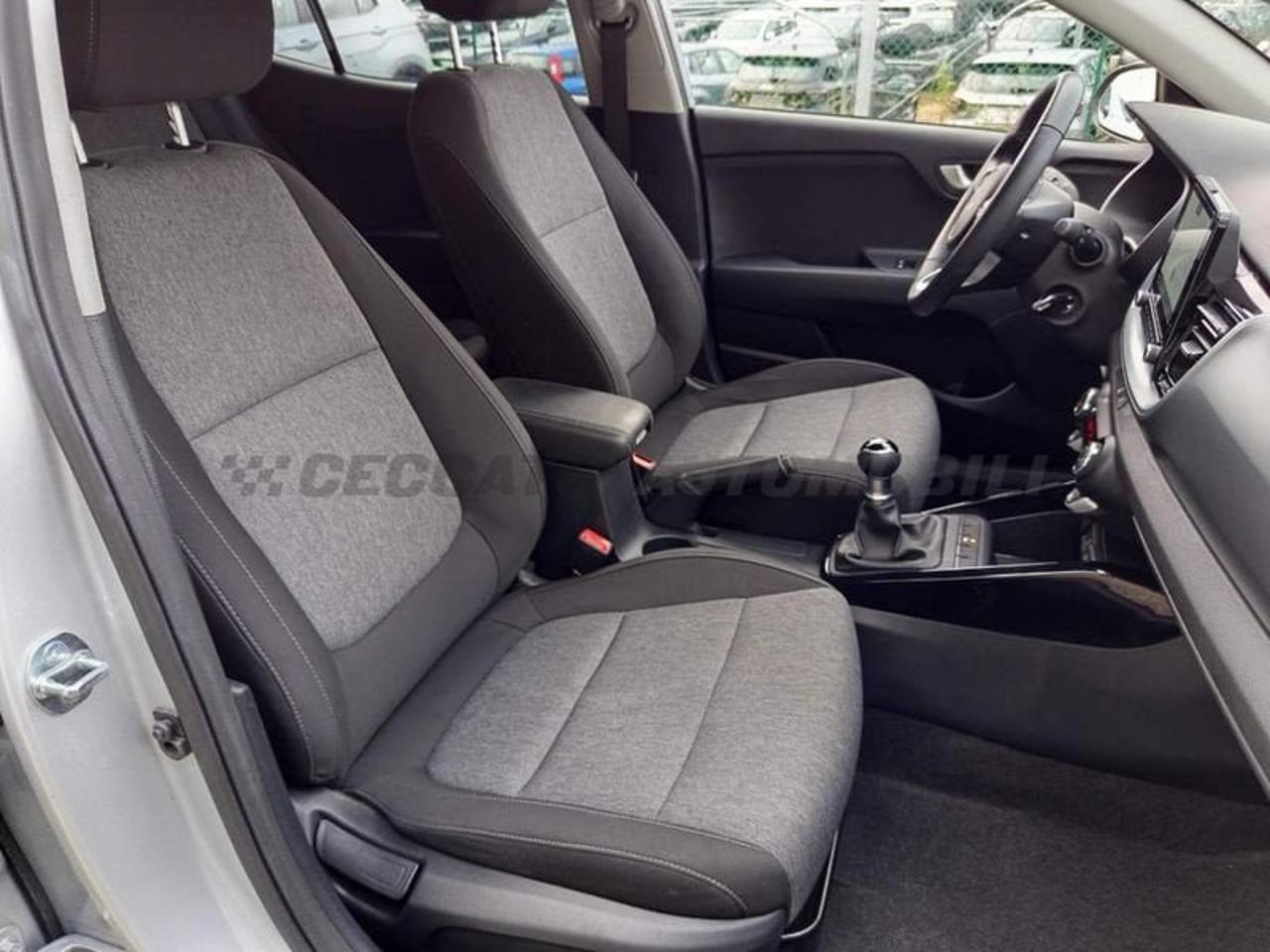 Kia Kia Stonic usata 18