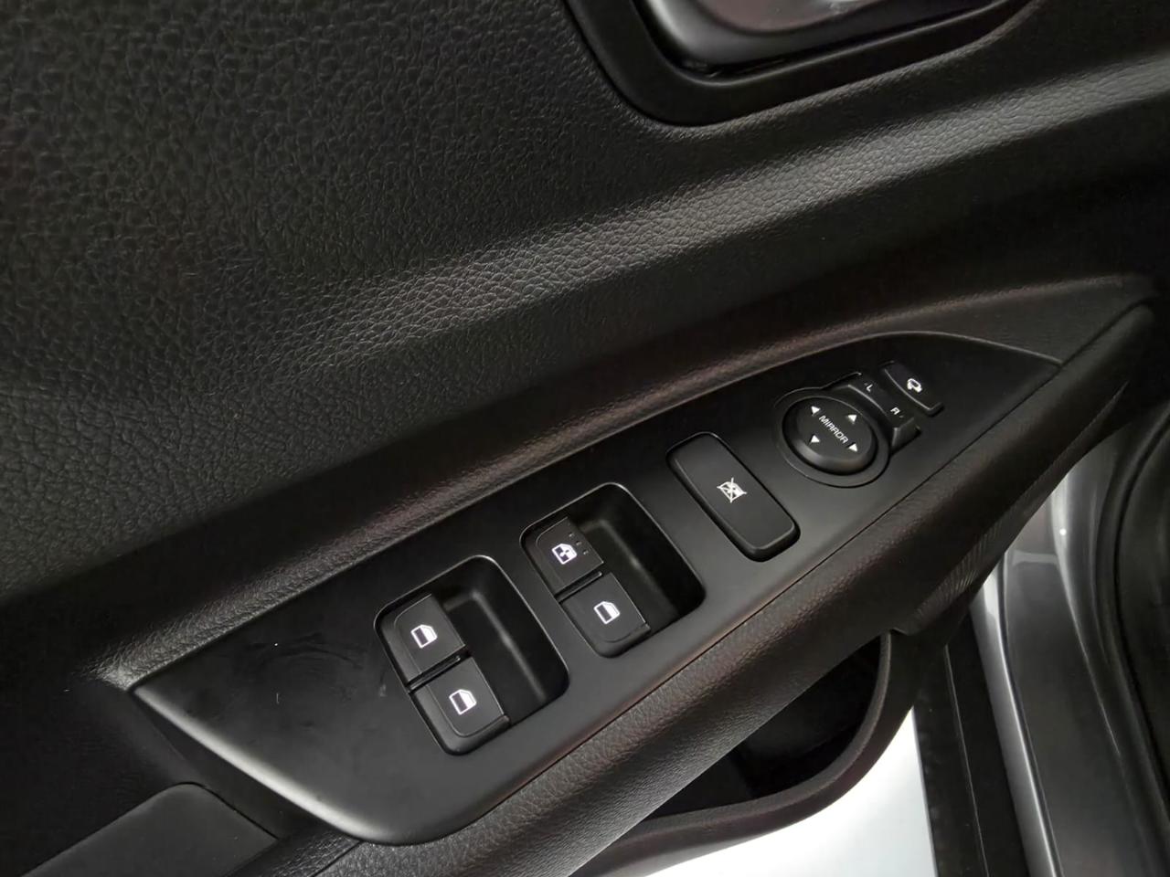 Kia Kia Stonic usata 14