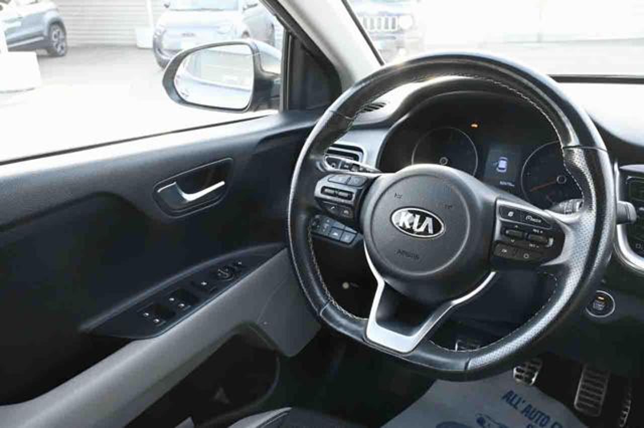 Kia Kia Stonic usata 12
