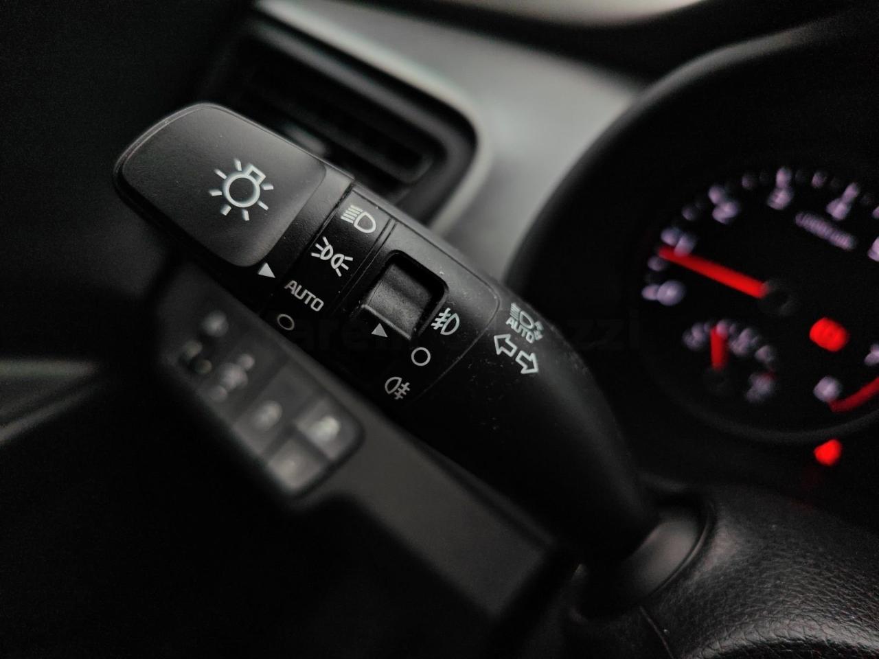 Kia Kia Stonic usata 10