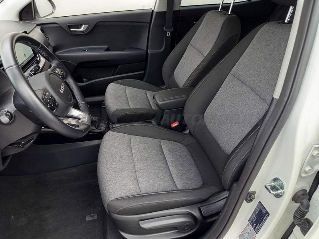 Kia Kia Stonic usata 3